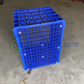 Thùng nhựa rỗng 8BX