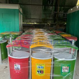 Thùng Rác Nhựa Composite Treo 3 Ngăn