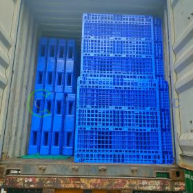 Pallet nhựa CM1311-150