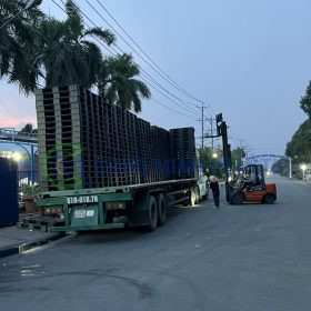 Pallet Nhựa Xuất Khẩu CM1111-150