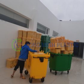 Thùng Rác Nhựa Y Tế 660 Lít