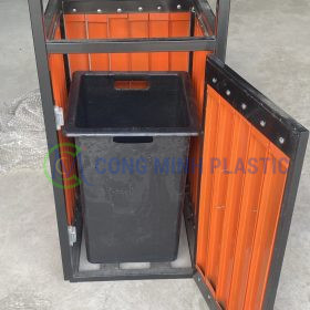 Thùng Rác Thép Giả Gỗ Vuông CM02