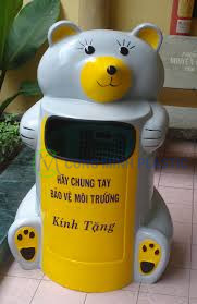 thùng rác hình con thú