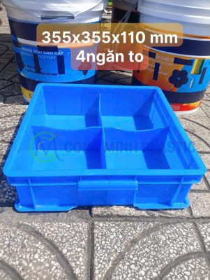 Khay Nhựa Chia Ngăn 04