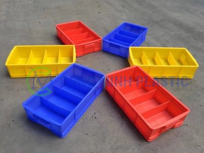 Khay Nhựa Chia Ngăn 04